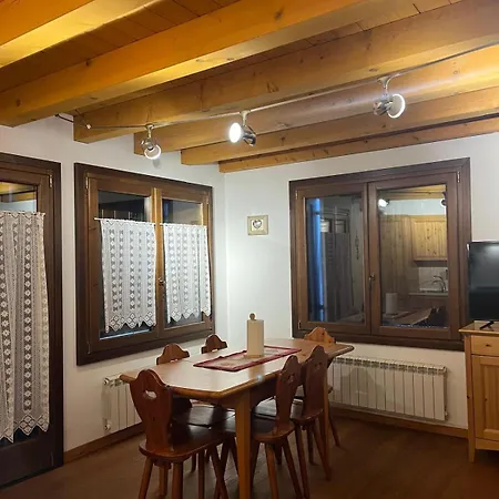 Casina Sulle Dolomiti Apartamento *